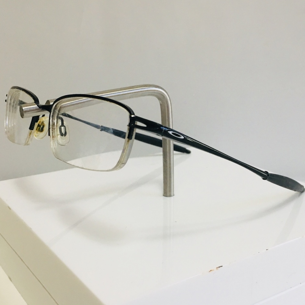 OAKLEY VALVE Eyeglasses Frames: OX3093